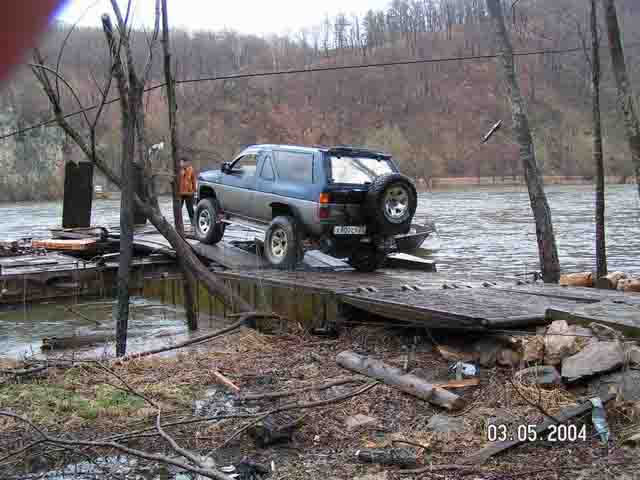 PICT1535.jpg (33857 bytes)